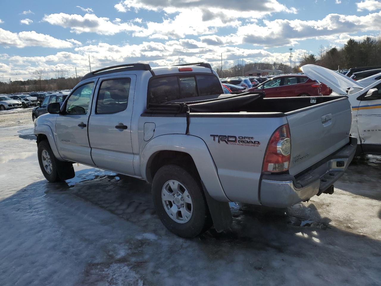 2013 Toyota Tacoma - Image 2