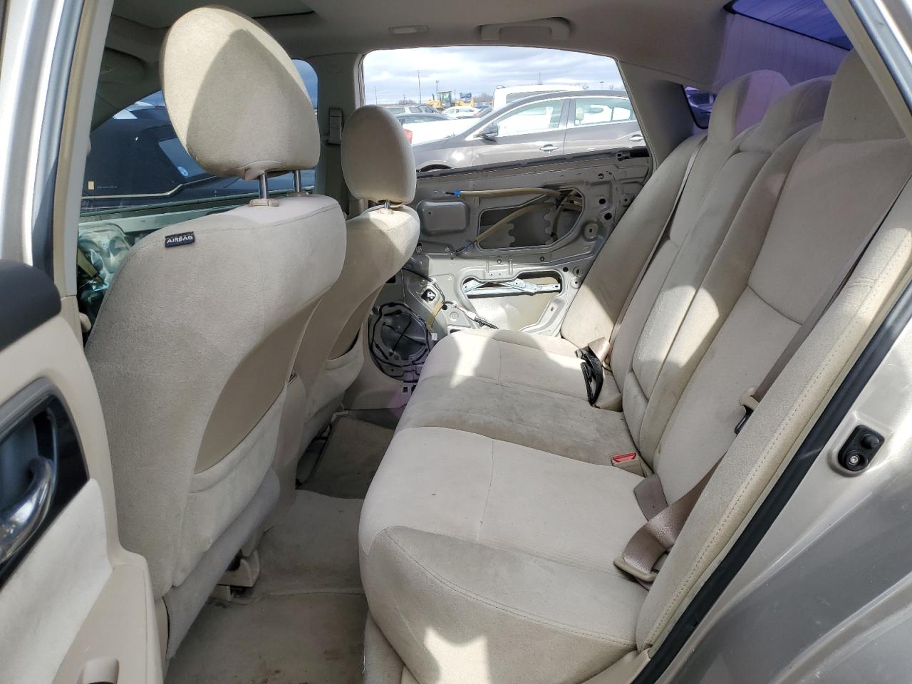 2013 Nissan Altima - Image 10