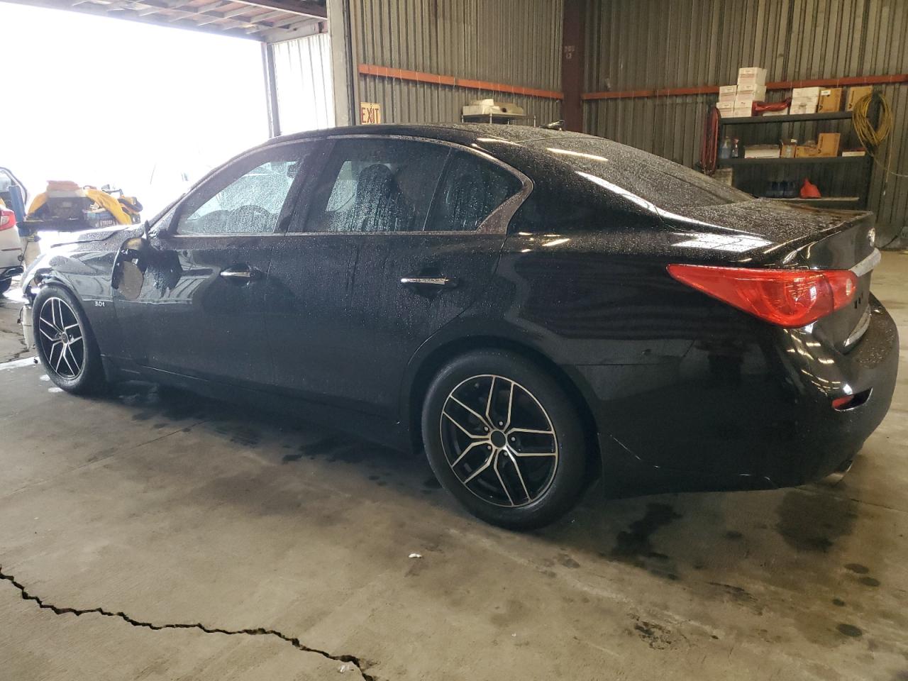 2017 Infiniti Q50 - Image 2
