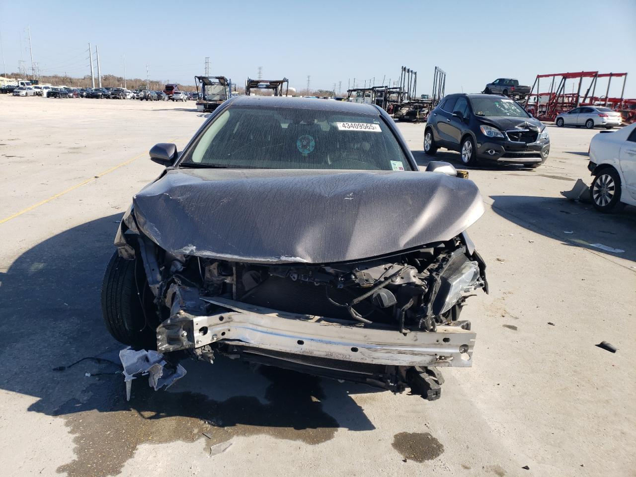 2019 Toyota Camry - Image 5