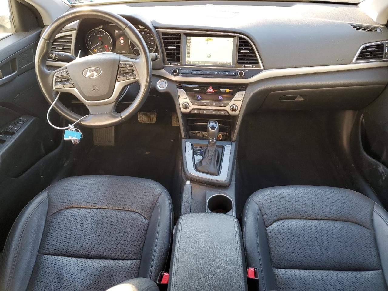 2017 Hyundai Elantra - Image 8
