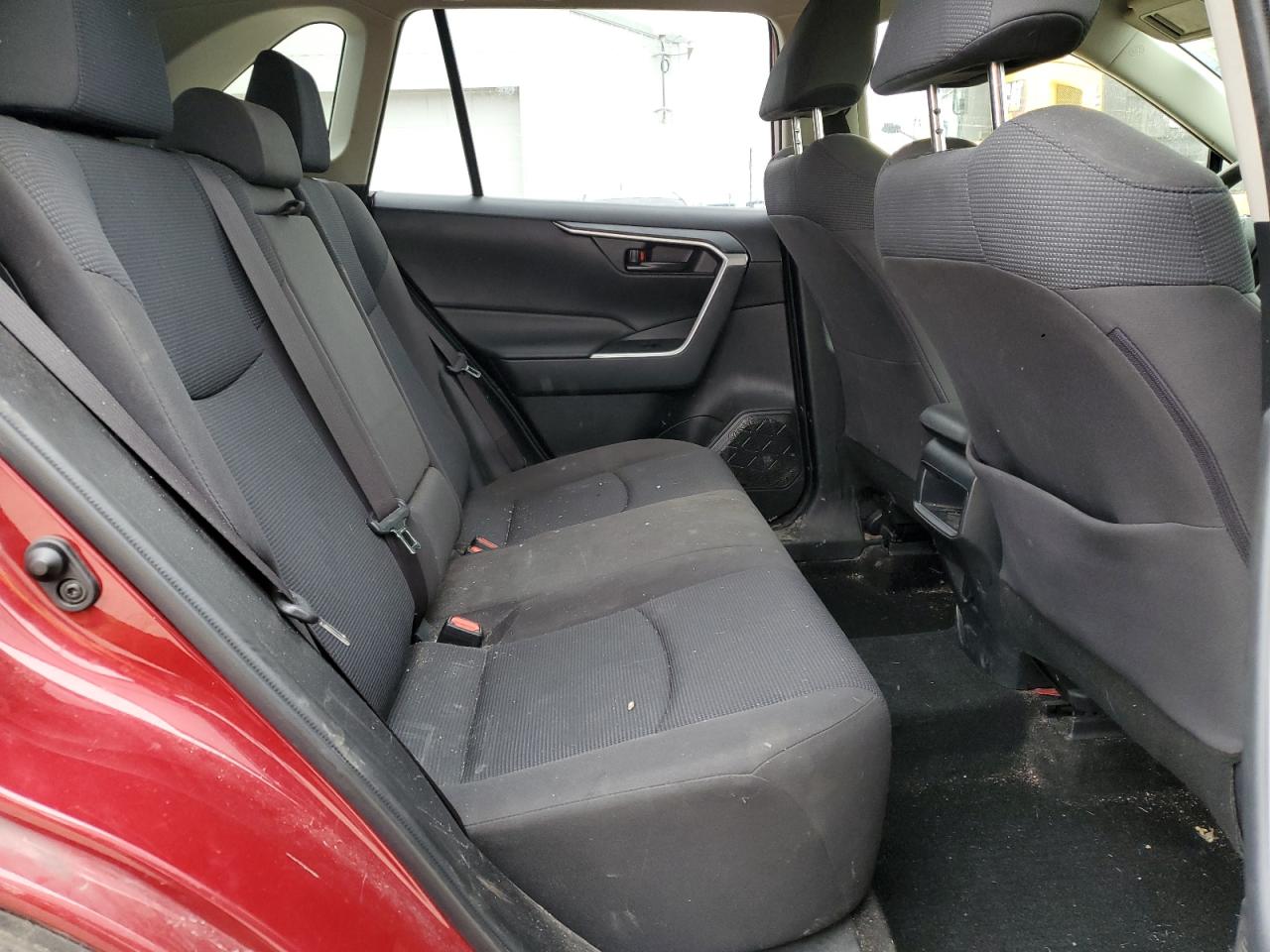 2019 Toyota RAV 4 - Image 12