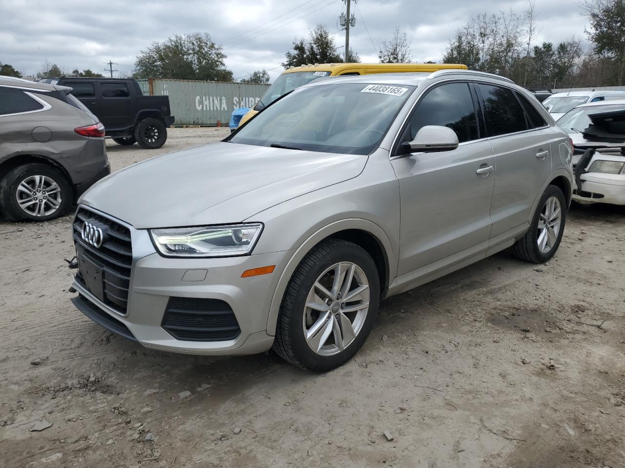 2016 Audi Q3 - Image 1