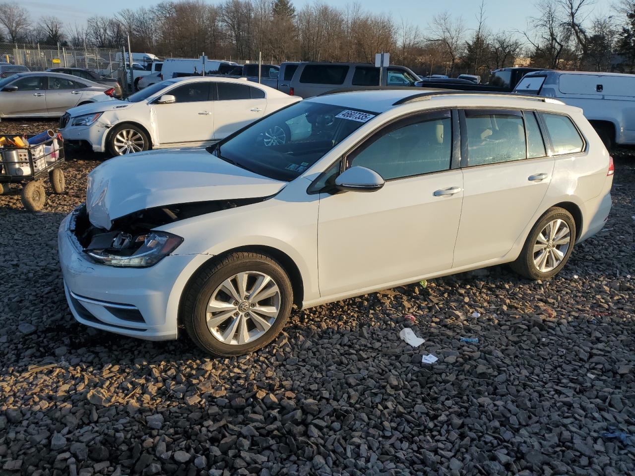 2018 Volkswagen Golf - Image 1