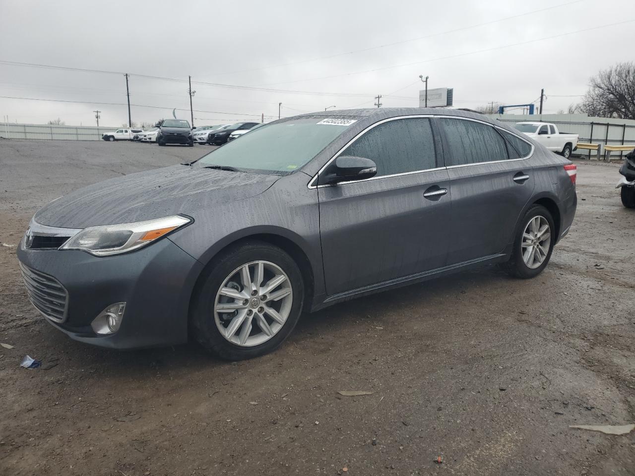 2014 Toyota Avalon - Image 1