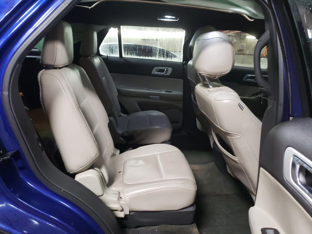 2013 Ford Explorer - Image 10