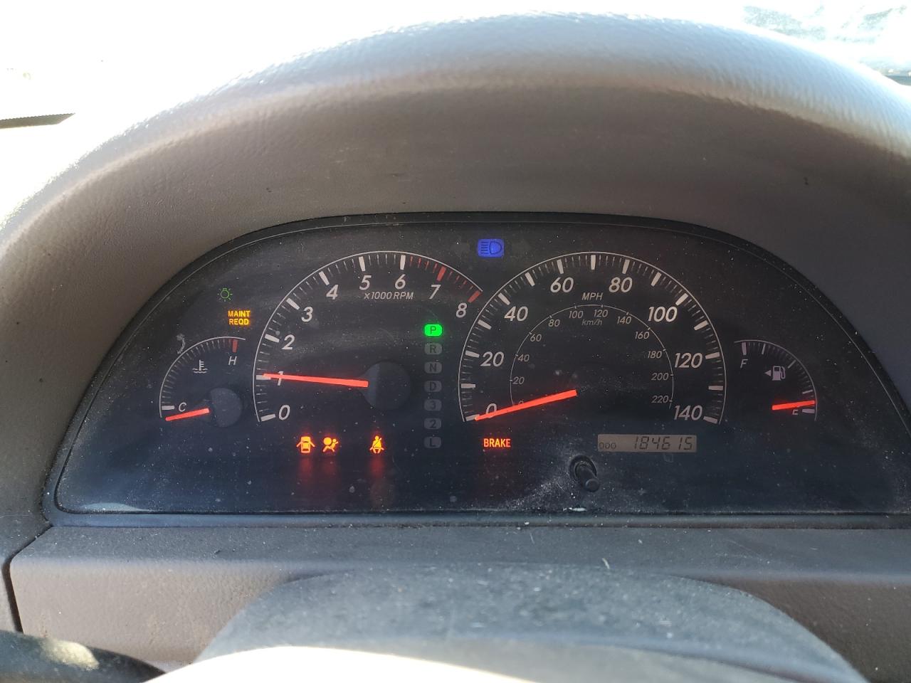 2005 Toyota Camry - Image 9