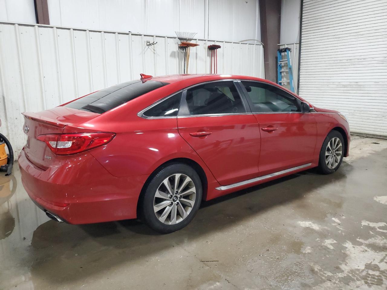 2017 Hyundai Sonata - Image 3