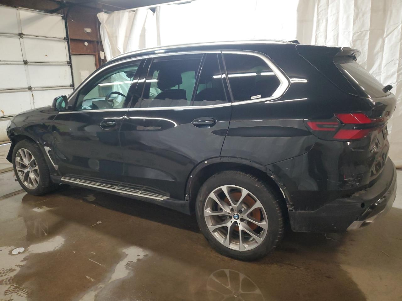 2024 BMW X5 - Image 2