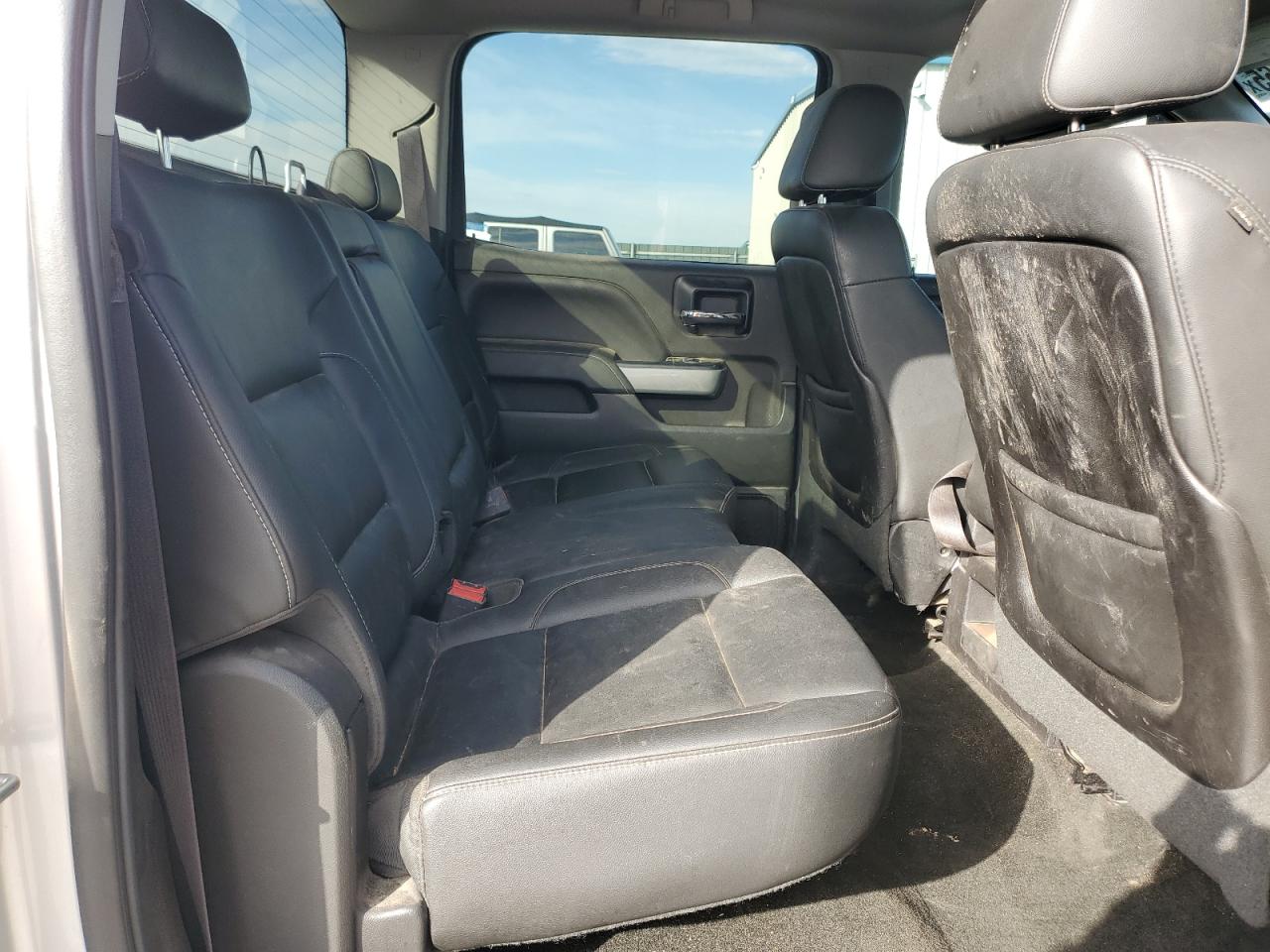 2014 Chevrolet Silverado - Image 10