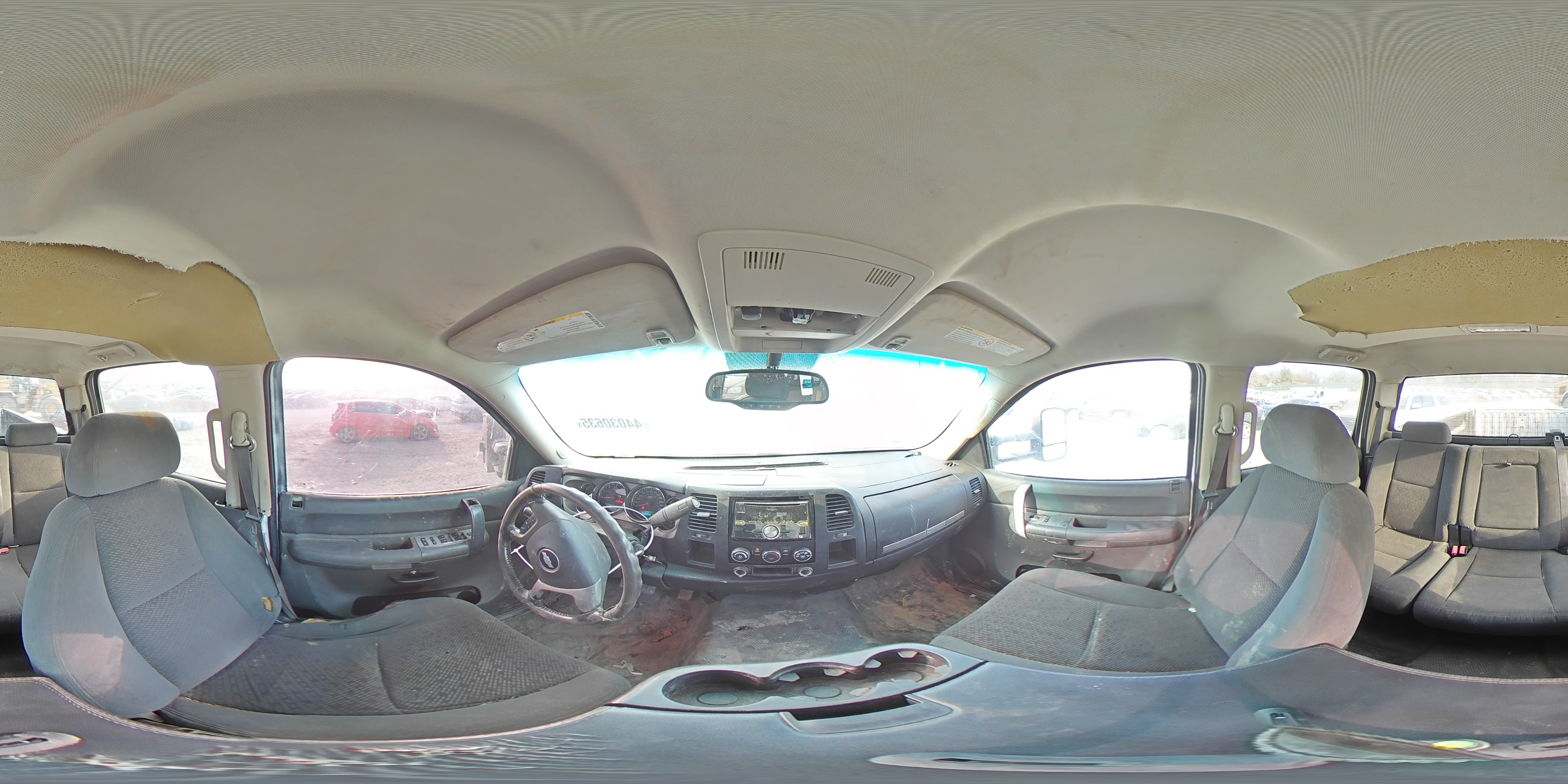 2008 Chevrolet Silverado - Image 13
