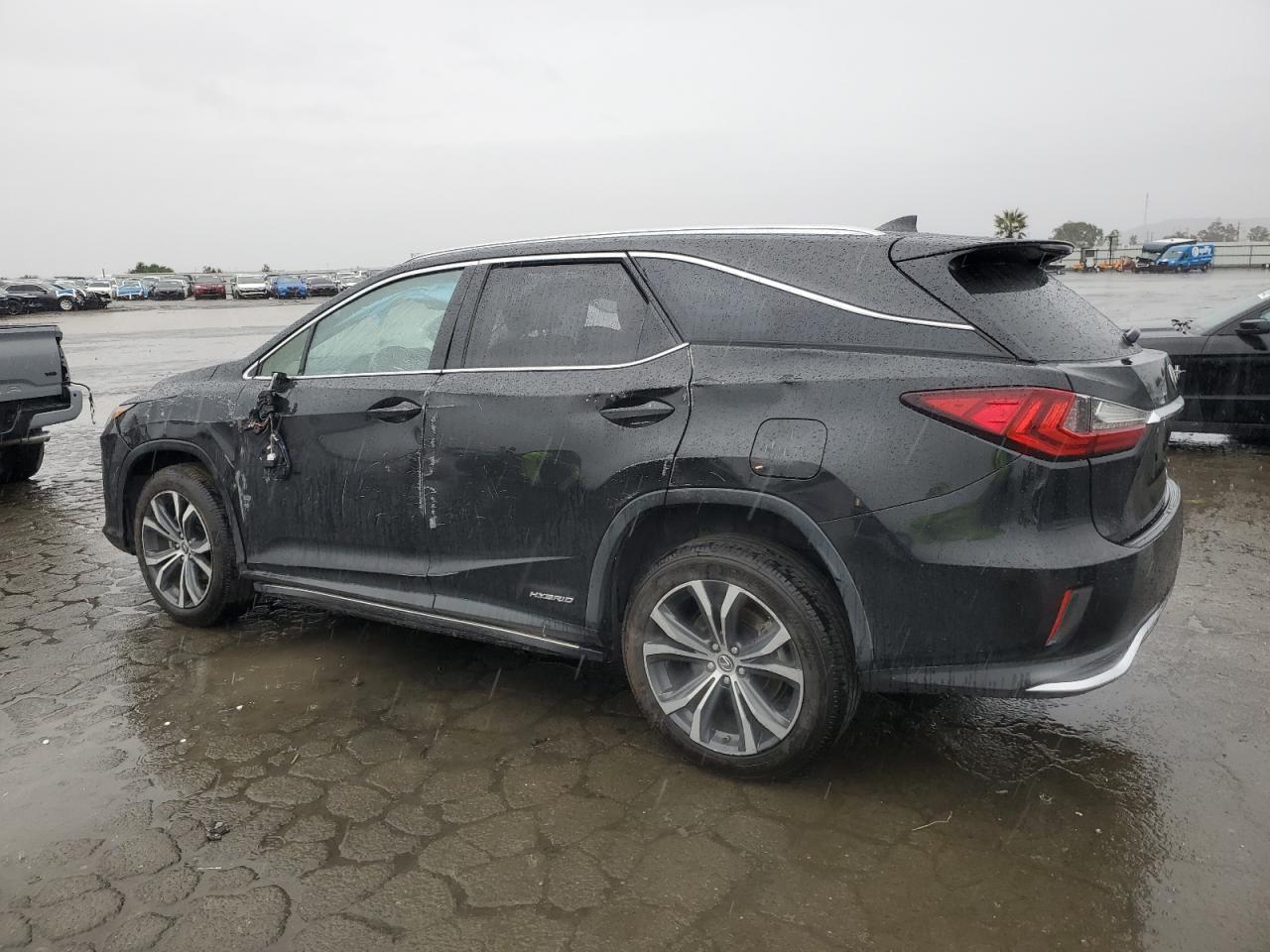 2018 Lexus RX - Image 2