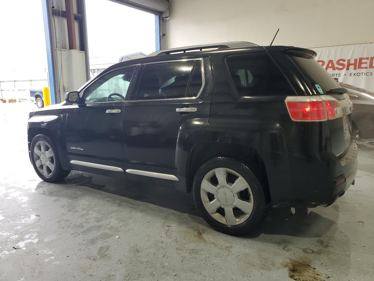 2014 GMC Terrain - Image 2