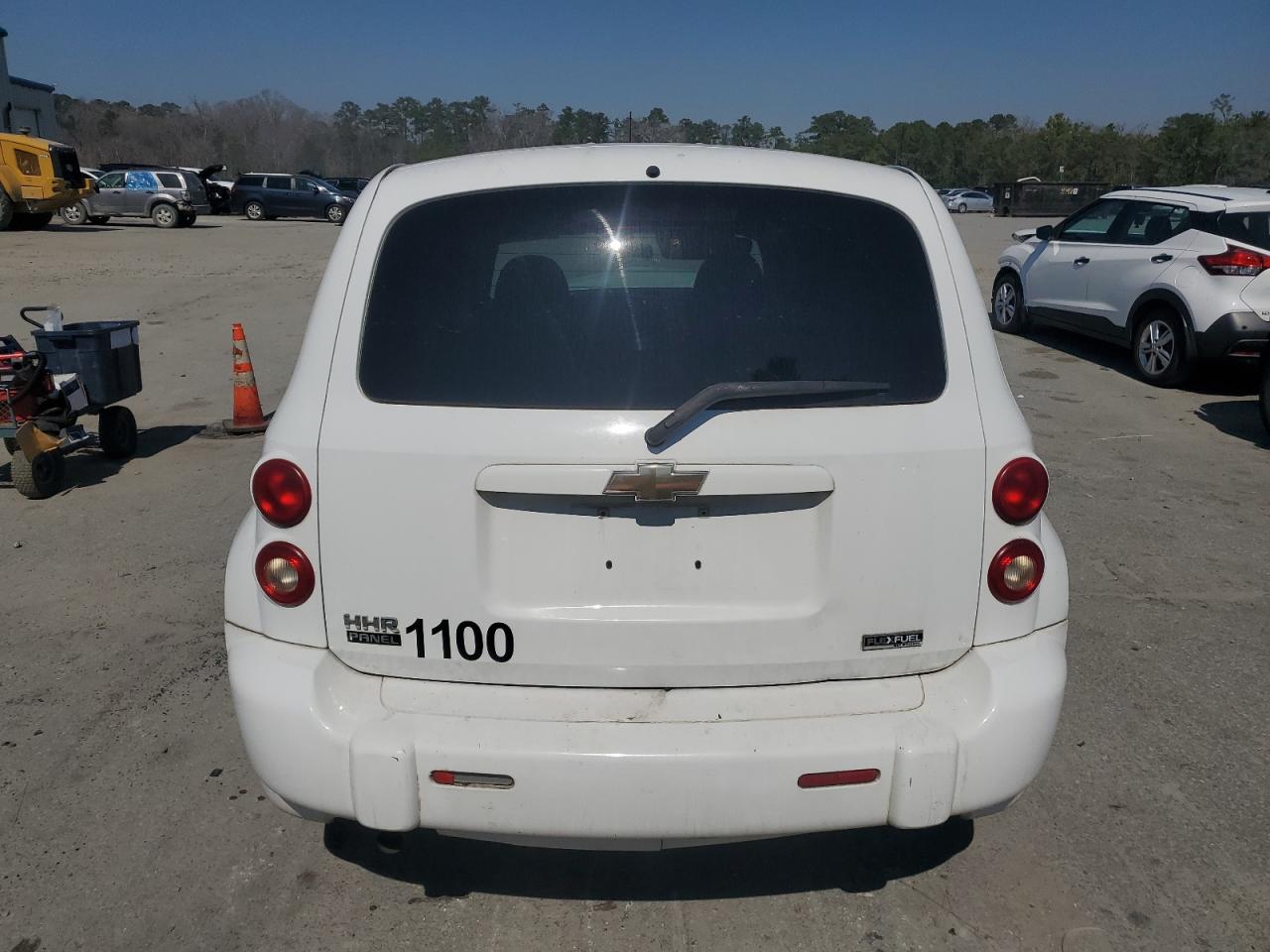 2009 Chevrolet HHR - Image 6