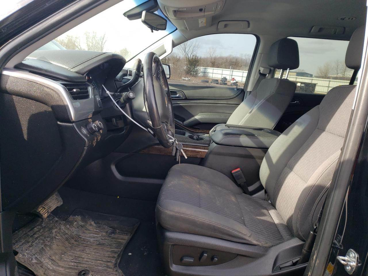 2019 Chevrolet Suburban - Image 7