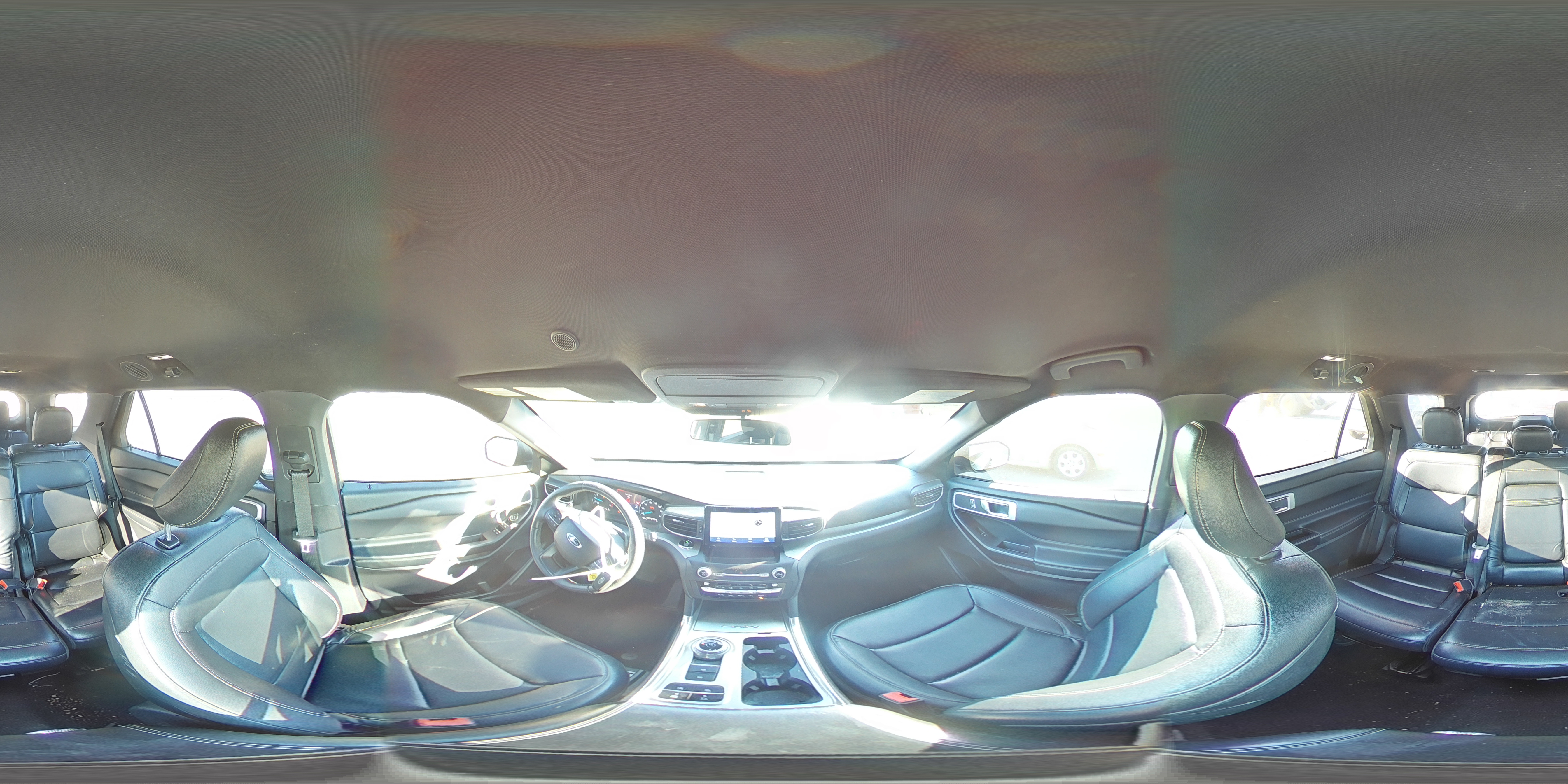 2020 Ford Explorer - Image 14