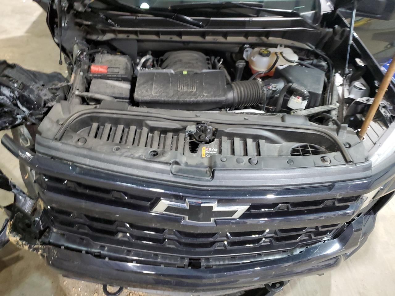 2023 Chevrolet Silverado - Image 11