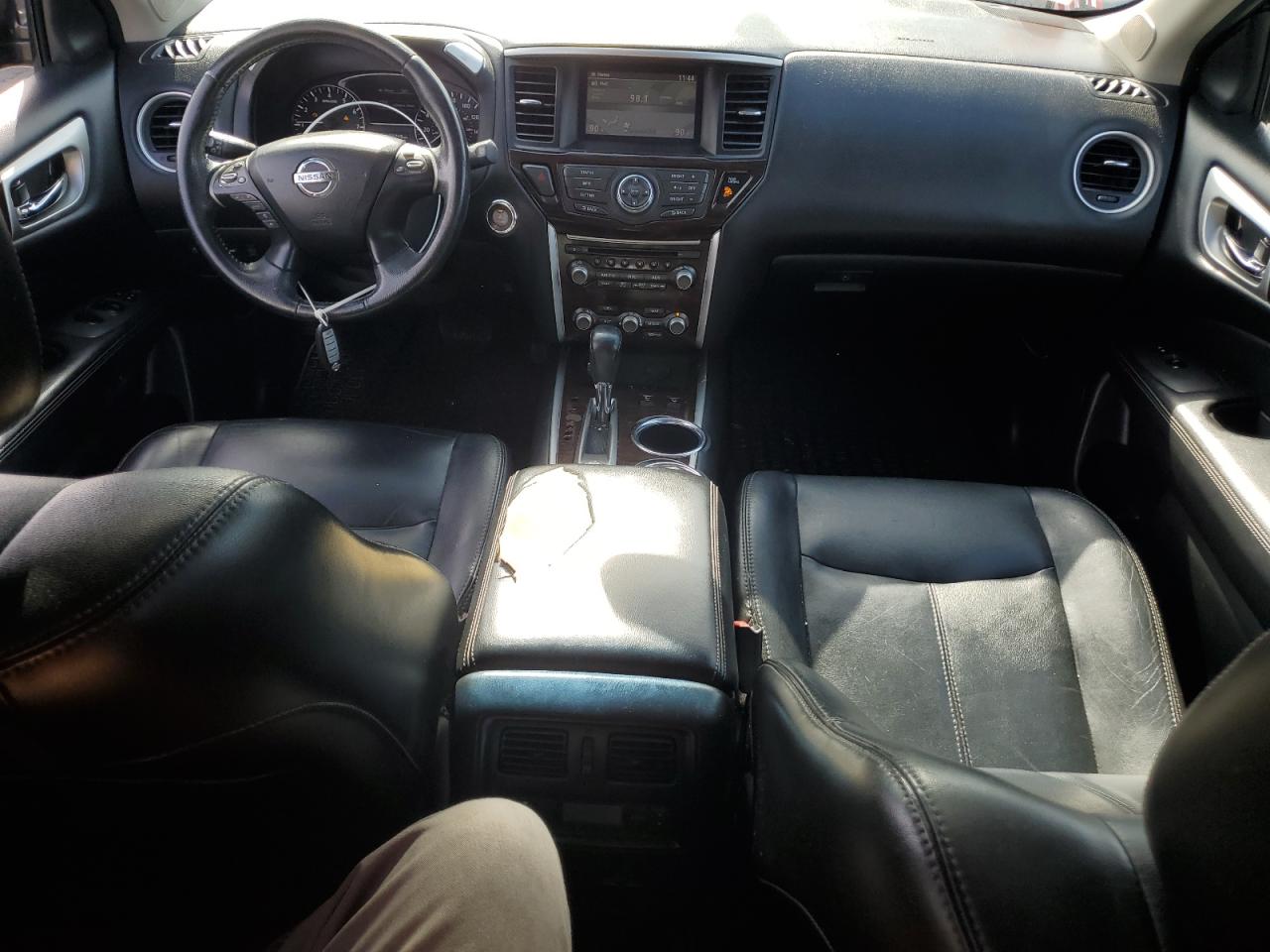 2013 Nissan Pathfinder - Image 8