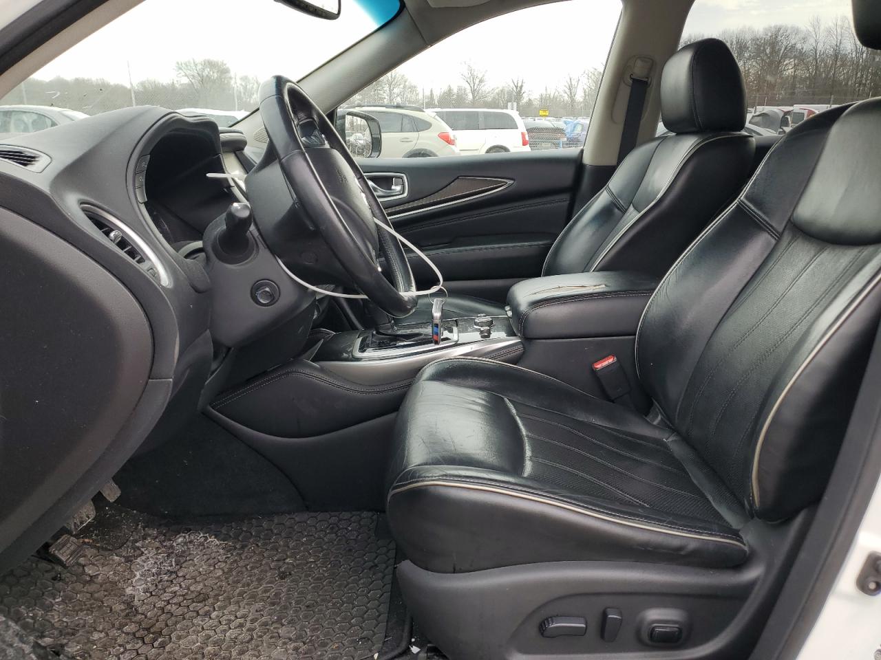 2016 Infiniti QX60 - Image 7