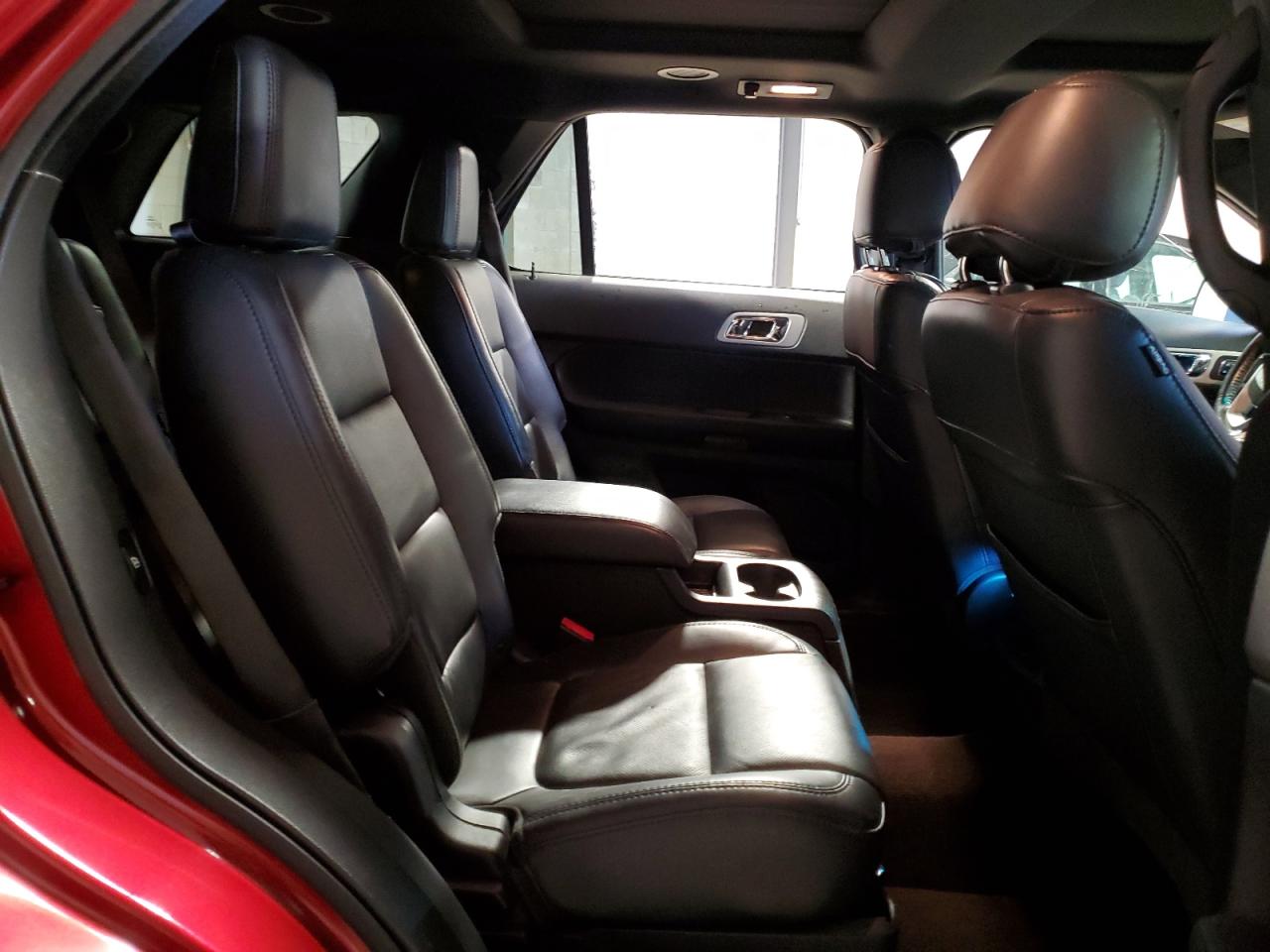 2014 Ford Explorer - Image 11