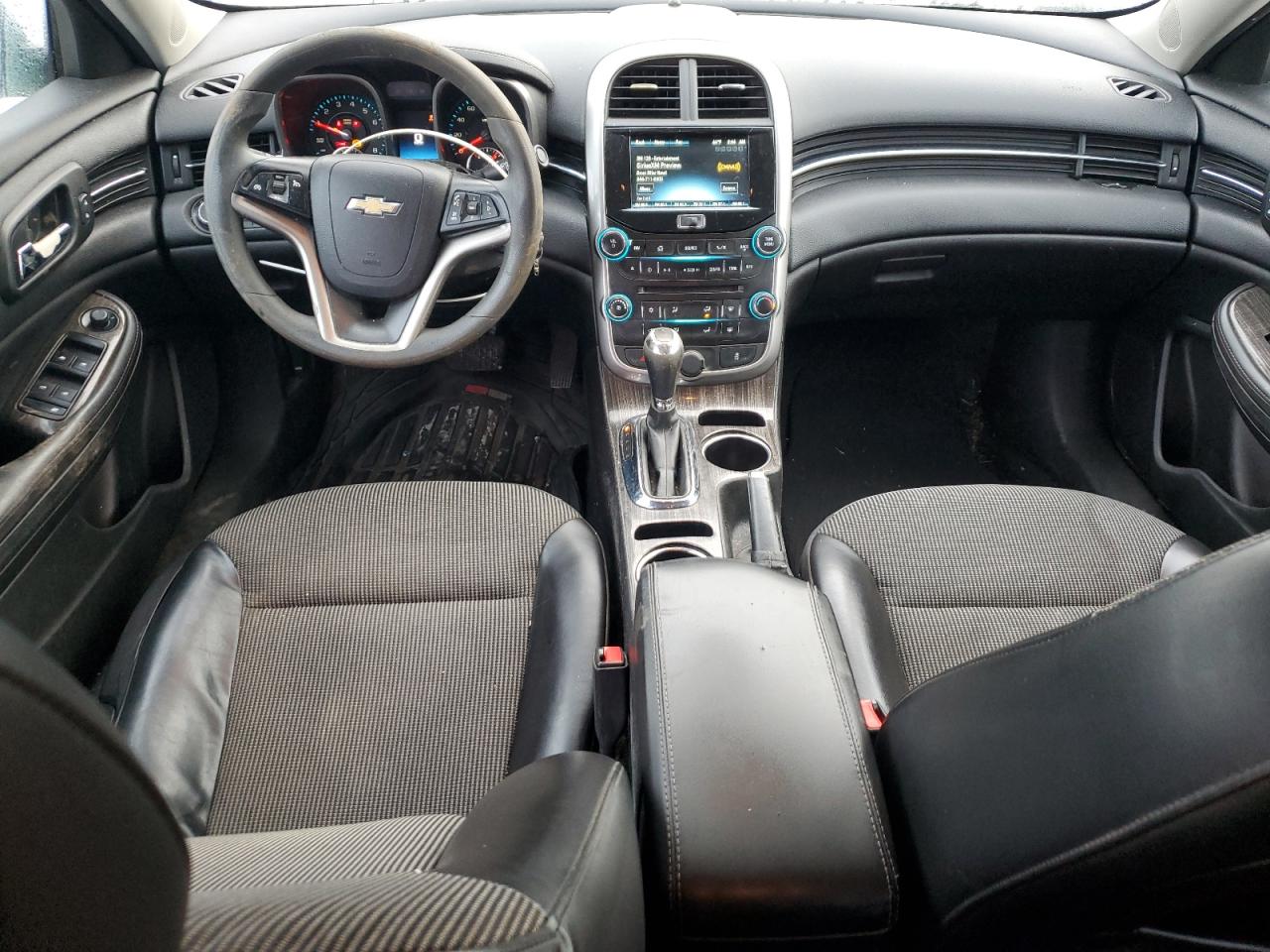 2015 Chevrolet Malibu - Image 8