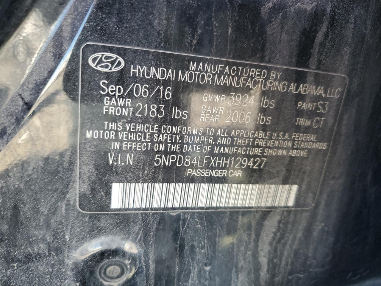 2017 Hyundai Elantra - Image 14