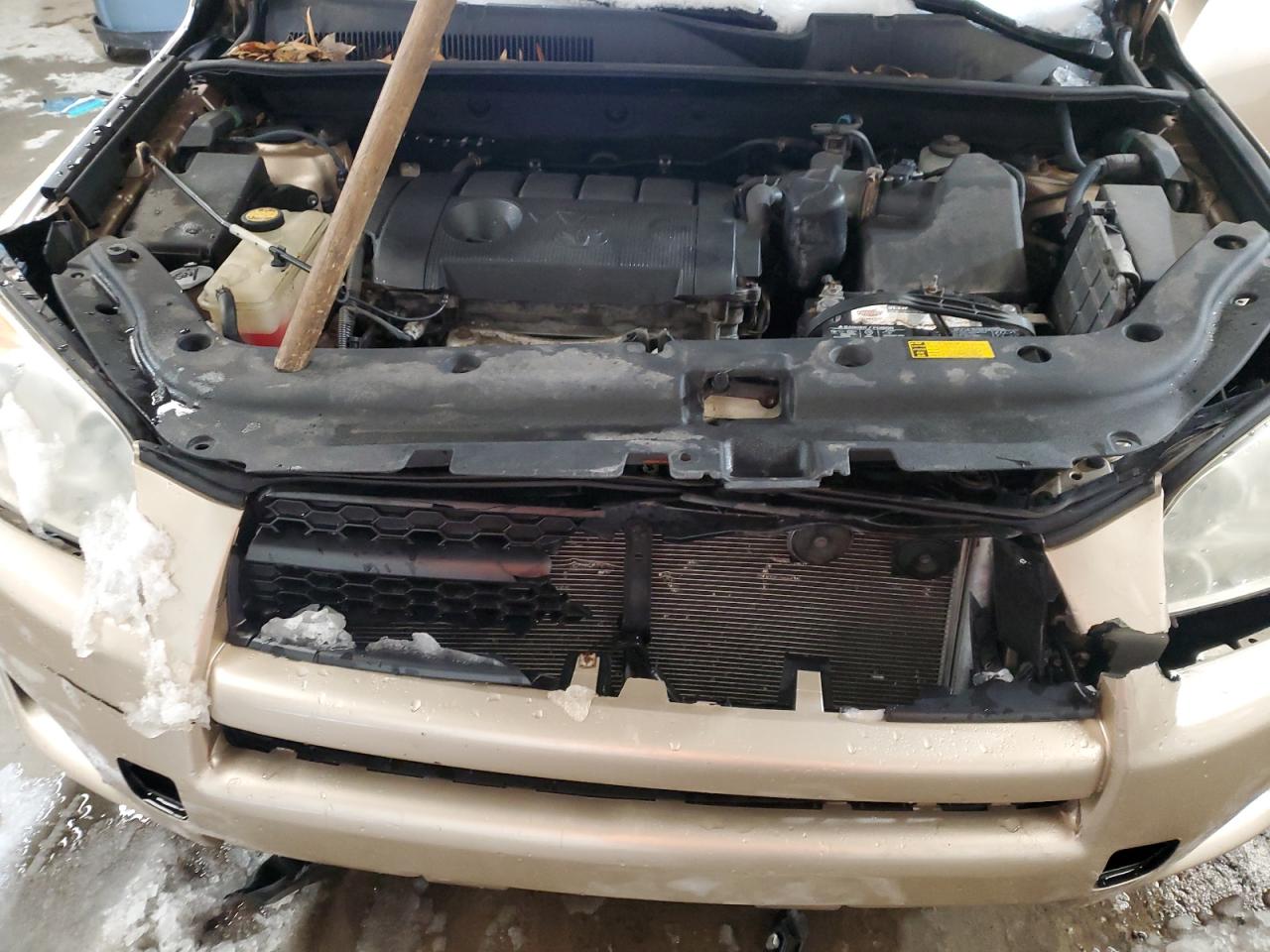 2011 Toyota RAV 4 - Image 12