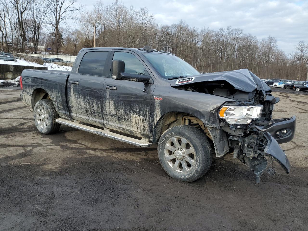 2022 RAM 2500 - Image 4