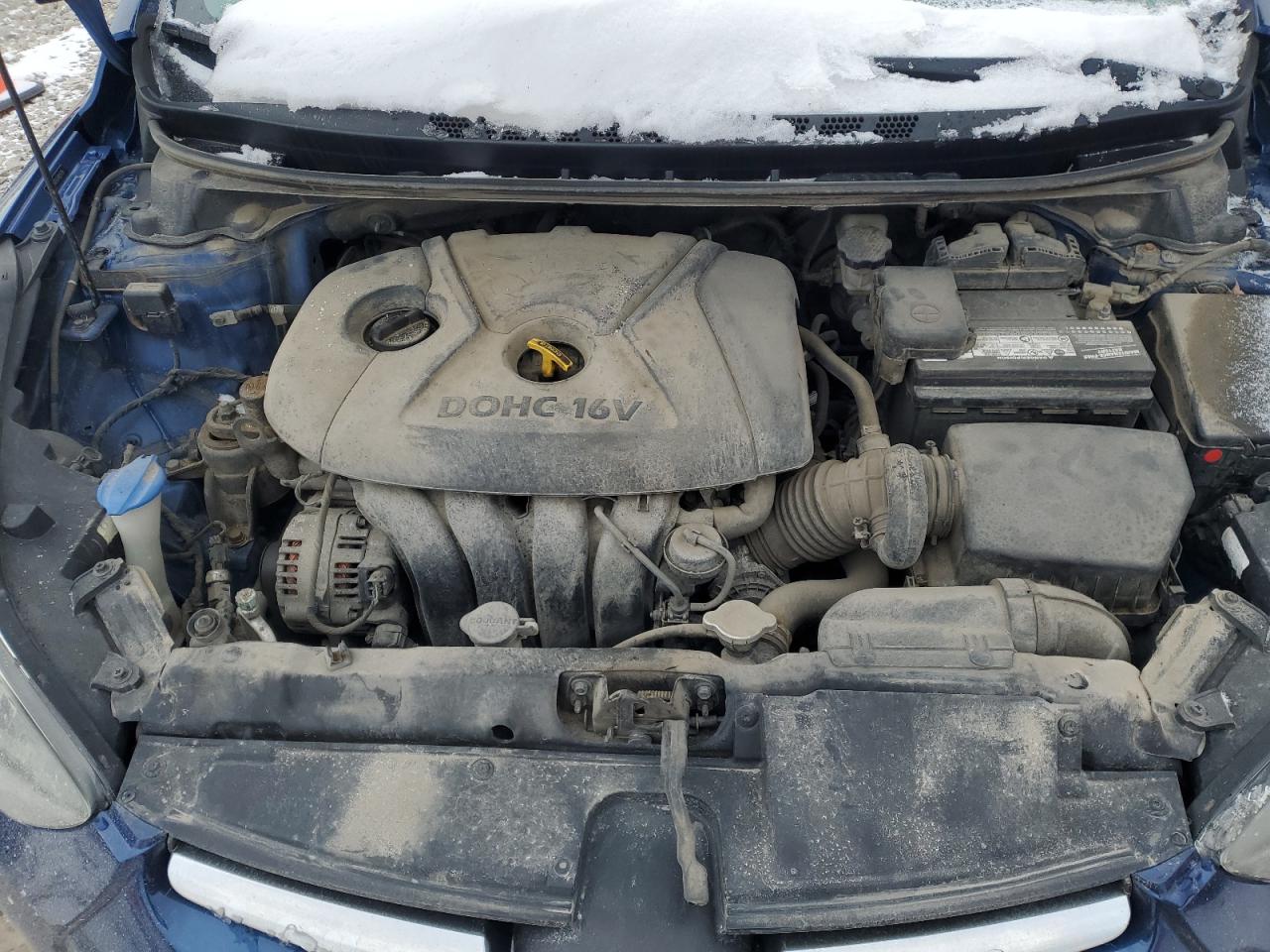 2016 Hyundai Elantra - Image 11