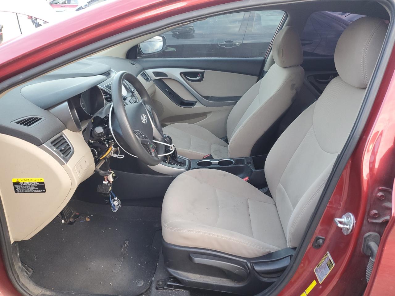 2016 Hyundai Elantra - Image 7