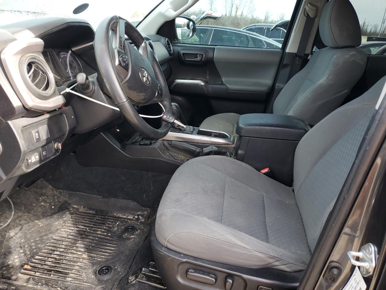 2021 Toyota Tacoma - Image 7