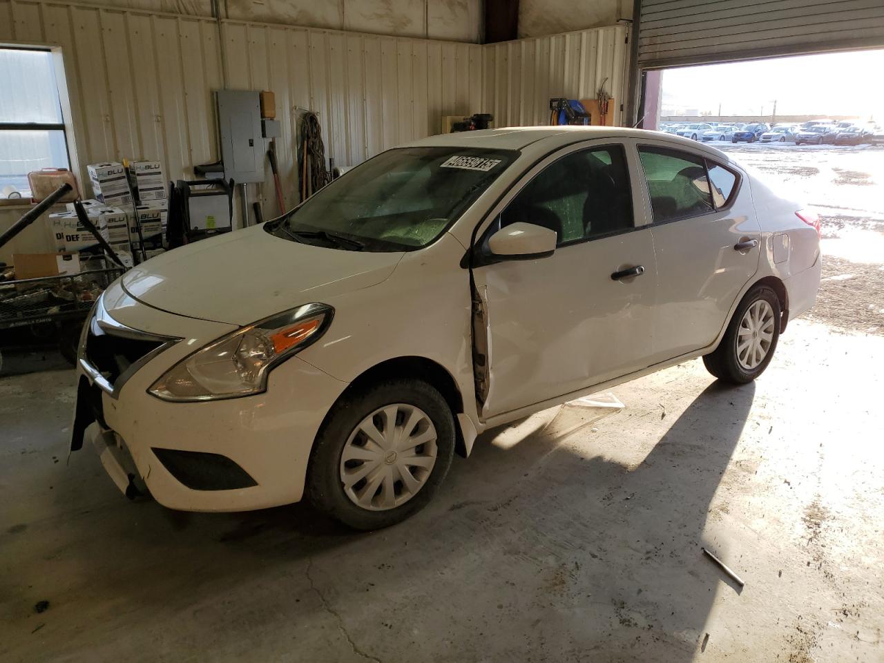 2017 Nissan Versa S იყიდება Helena-ში, MT - All Over