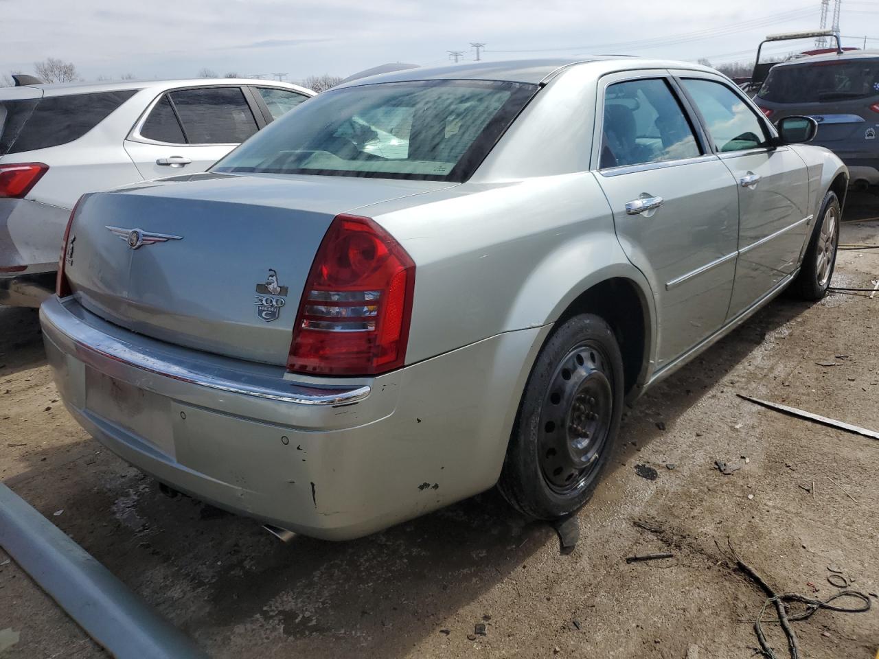 2006 Chrysler 300 - Image 3