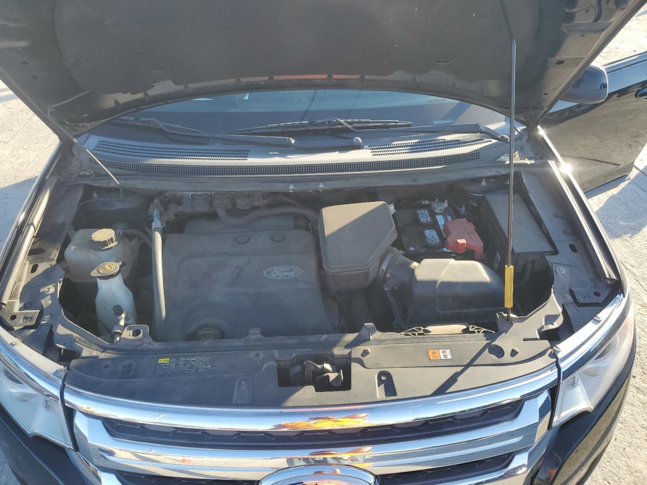 2012 Ford Edge - Image 12