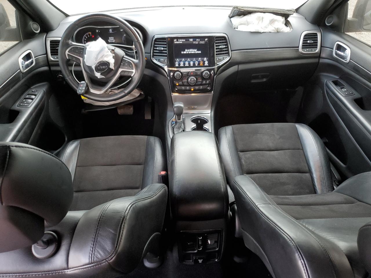 2020 Jeep Grand Cherokee - Image 8