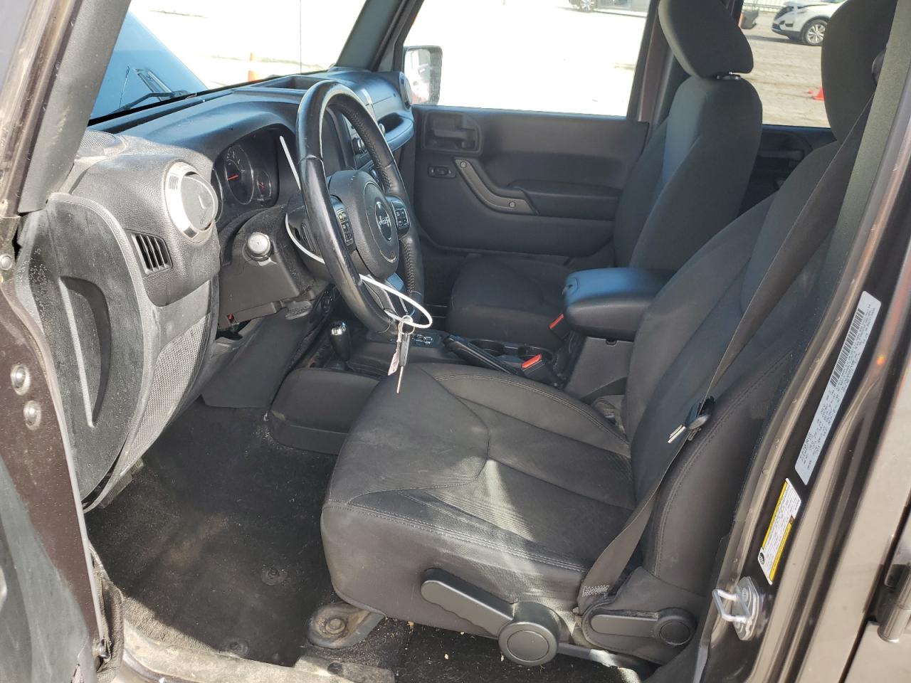 2016 Jeep Wrangler - Image 7