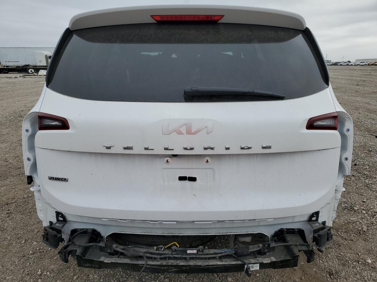 2022 Kia Telluride - Image 6