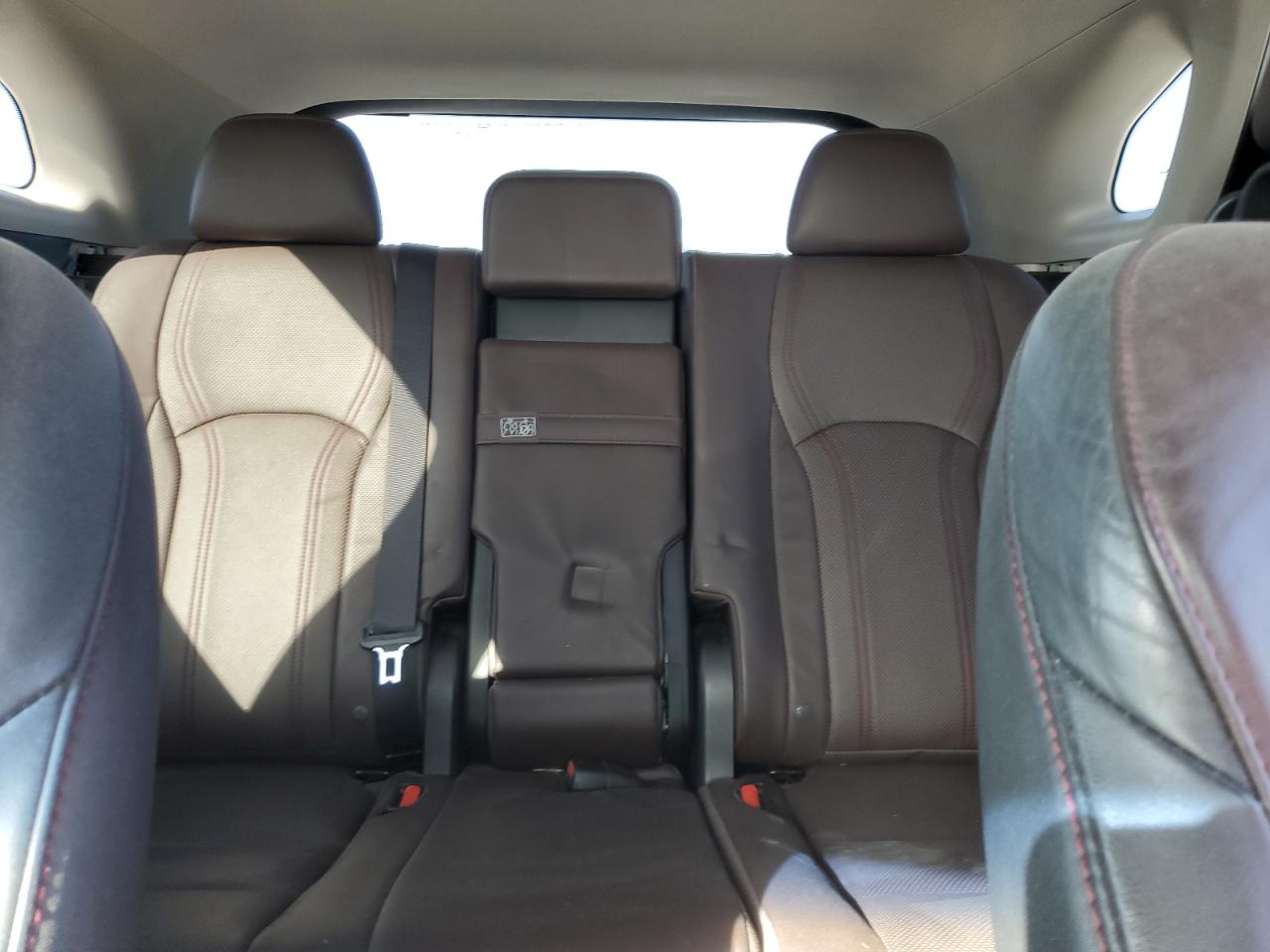 2017 Lexus RX - Image 10