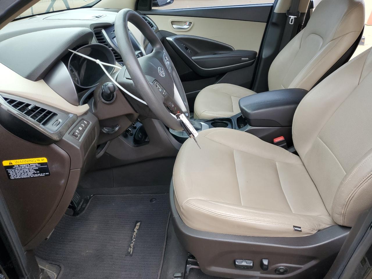 2017 Hyundai Santa Fe - Image 7