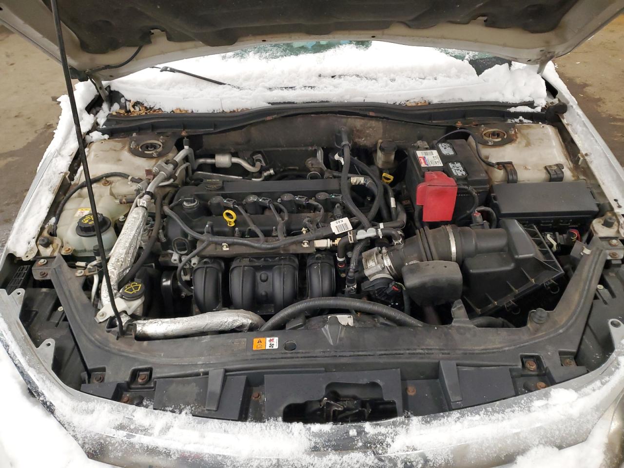 2010 Ford Fusion - Image 11
