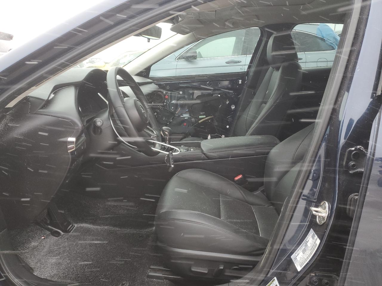 2022 Mazda 3 - Image 7