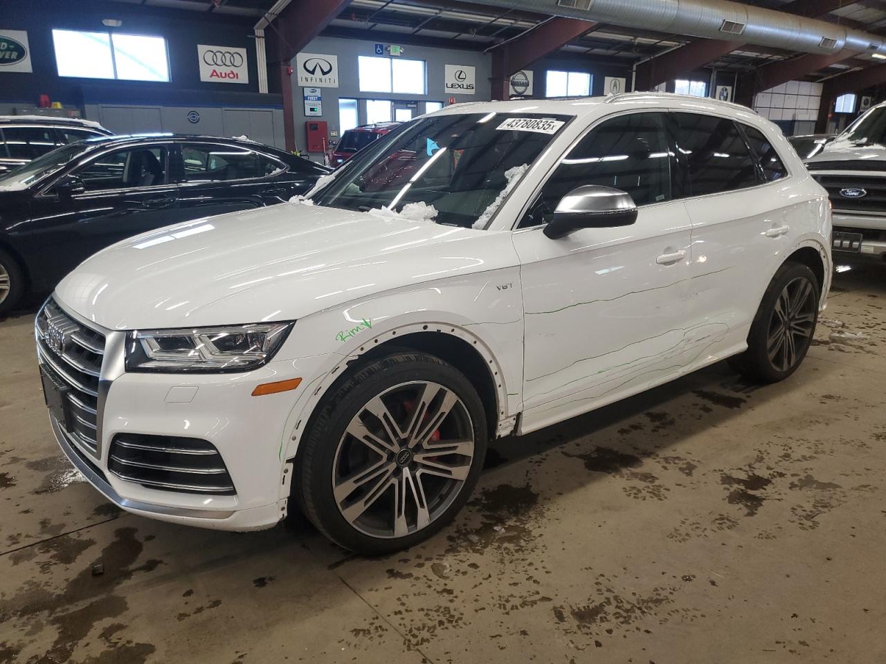 2018 Audi Sq5 Premium Plus იყიდება East Granby-ში, CT - All Over