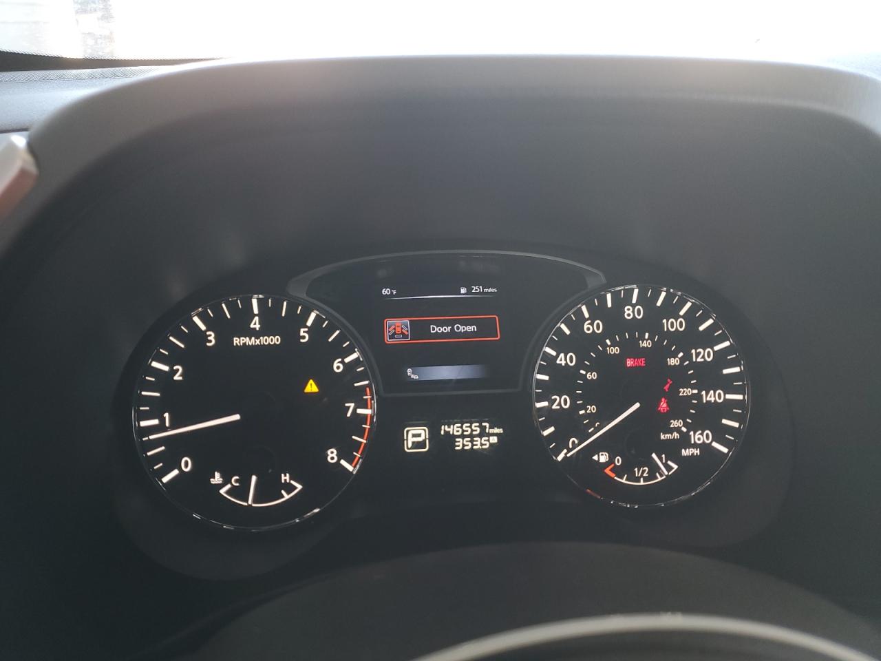 2015 Nissan Pathfinder - Image 9