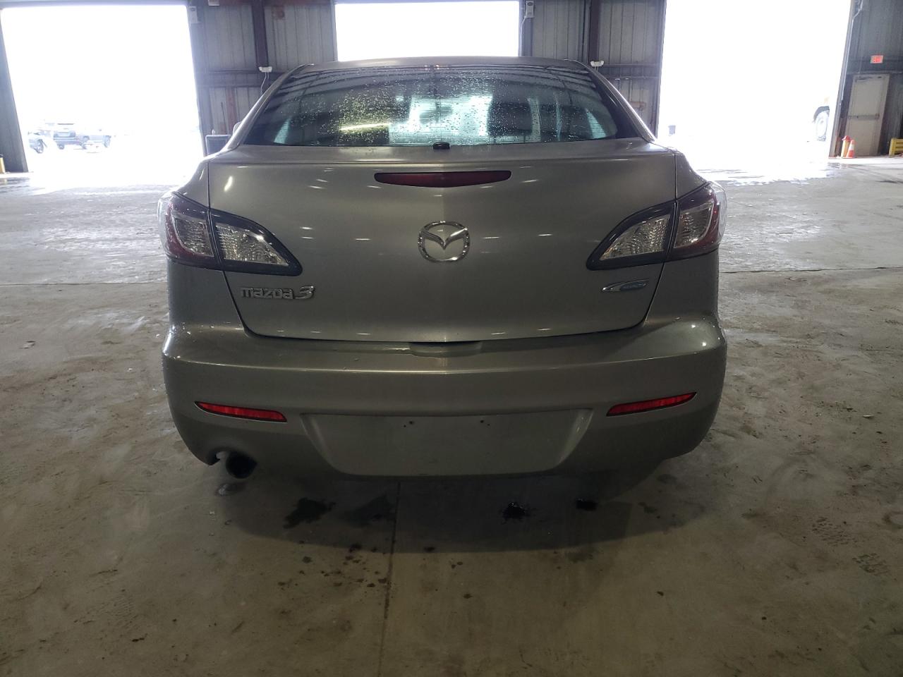 2012 Mazda 3 - Image 6