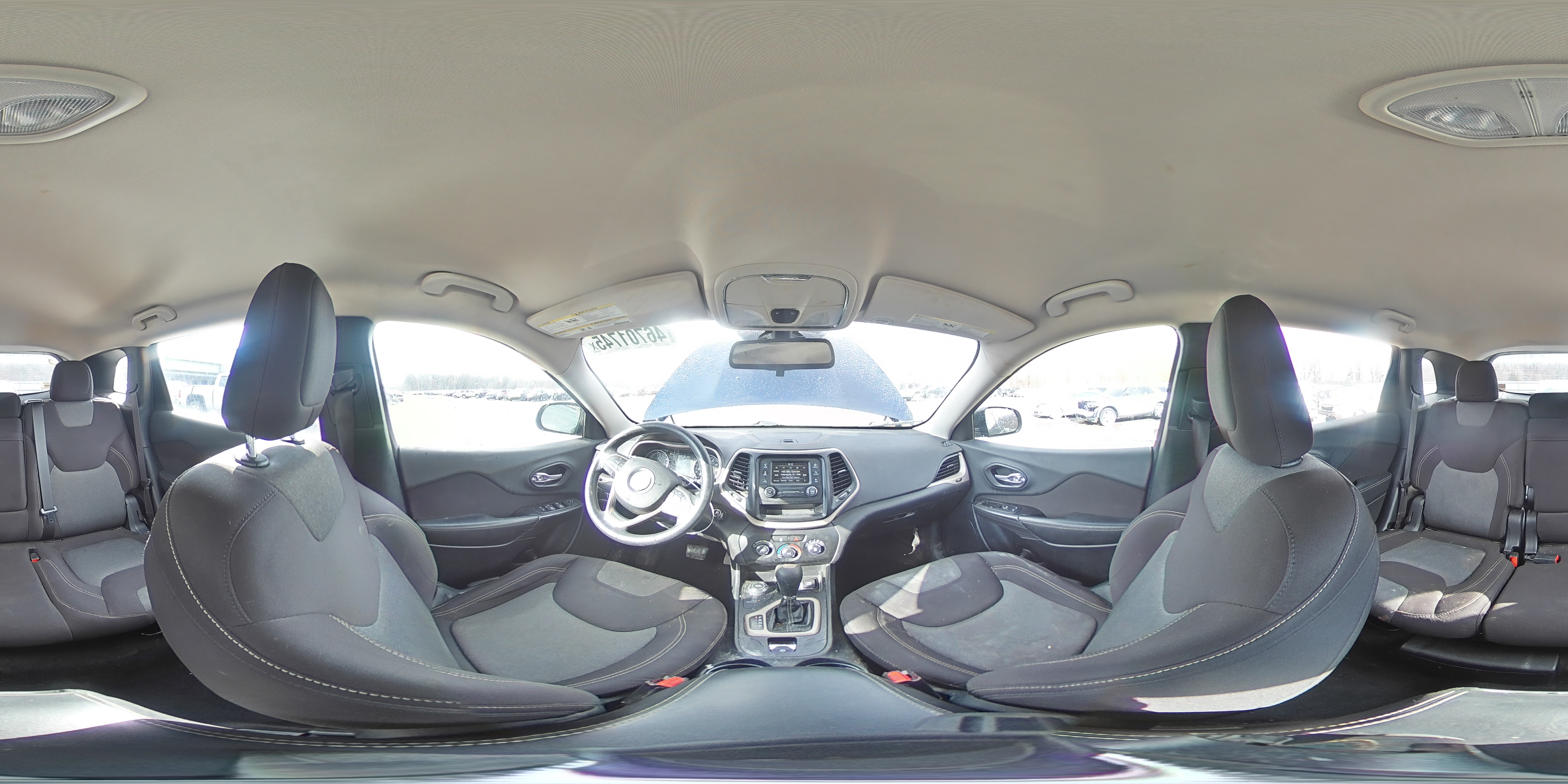 2014 Jeep Grand Cherokee - Image 16