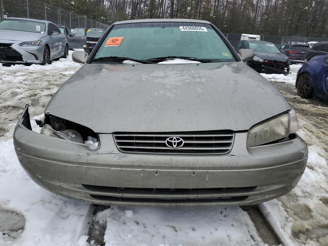 1999 Toyota Camry - Image 5