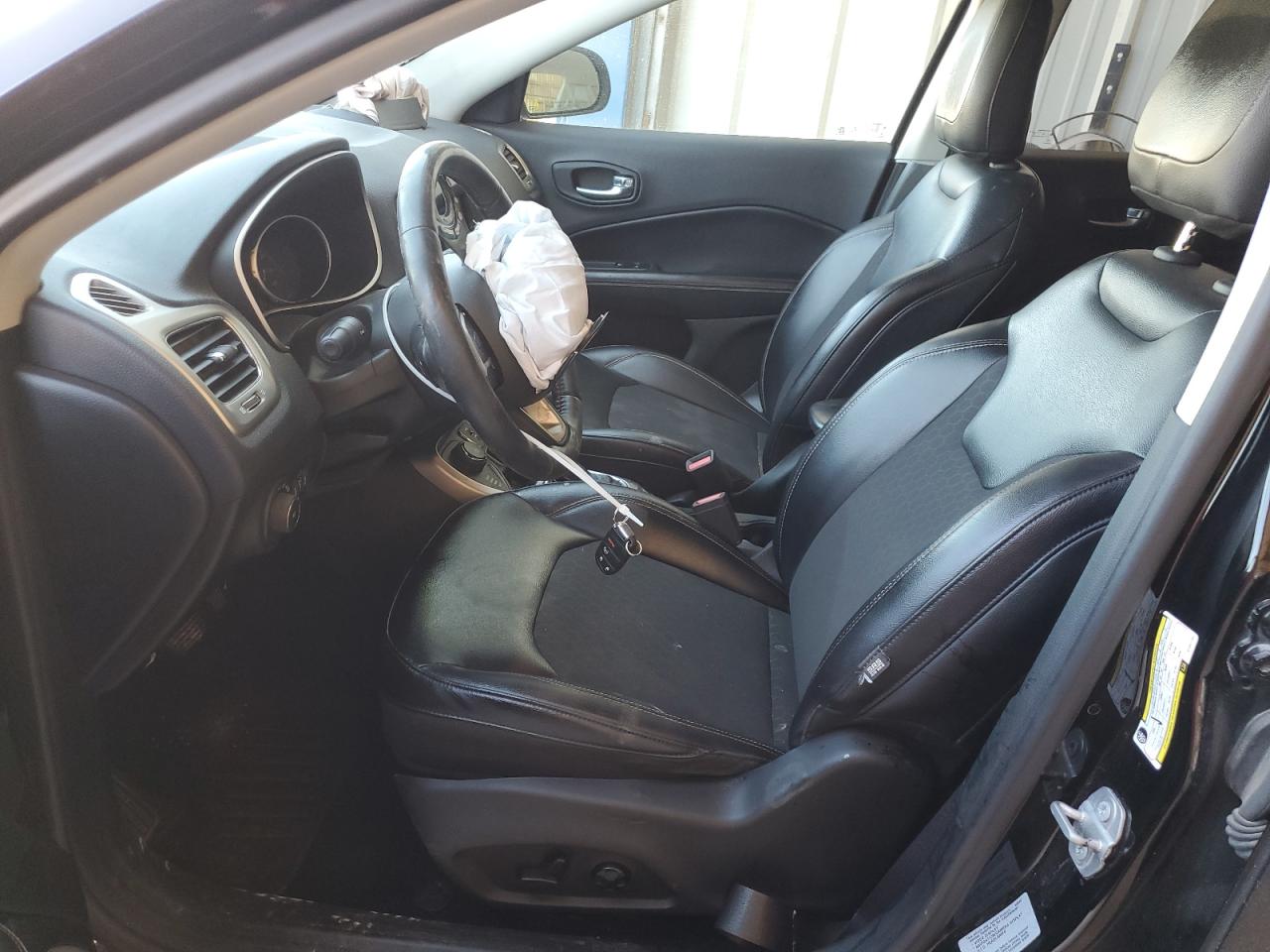 2017 Jeep Compass - Image 7