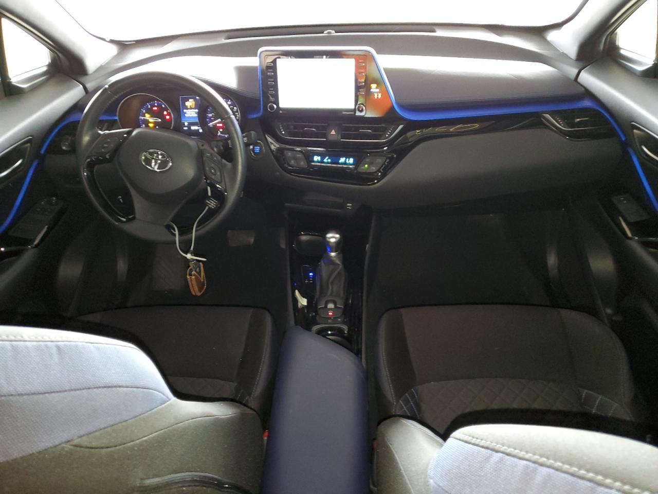 2020 Toyota C-HR - Image 8