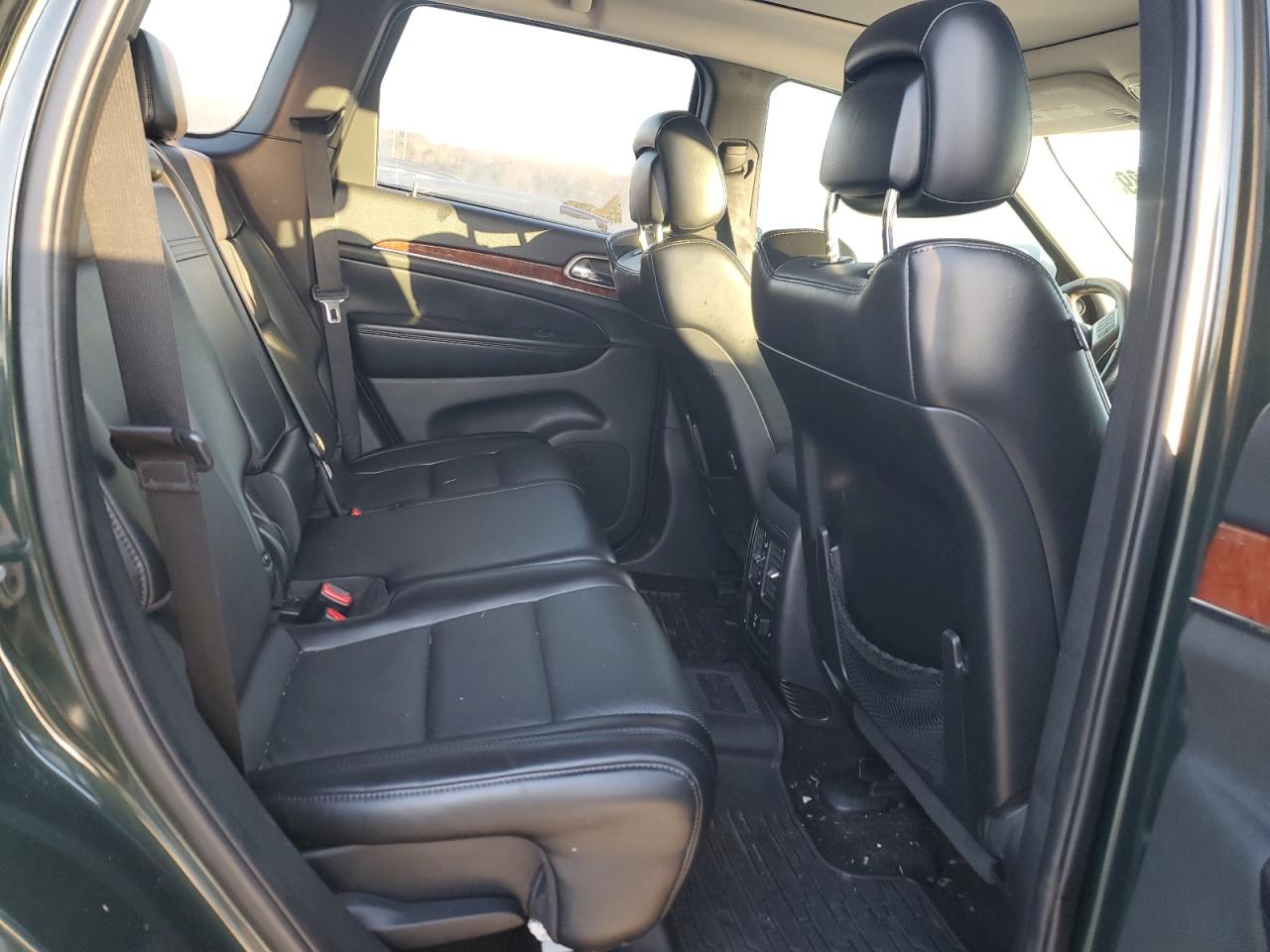 2011 Jeep Grand Cherokee - Image 11
