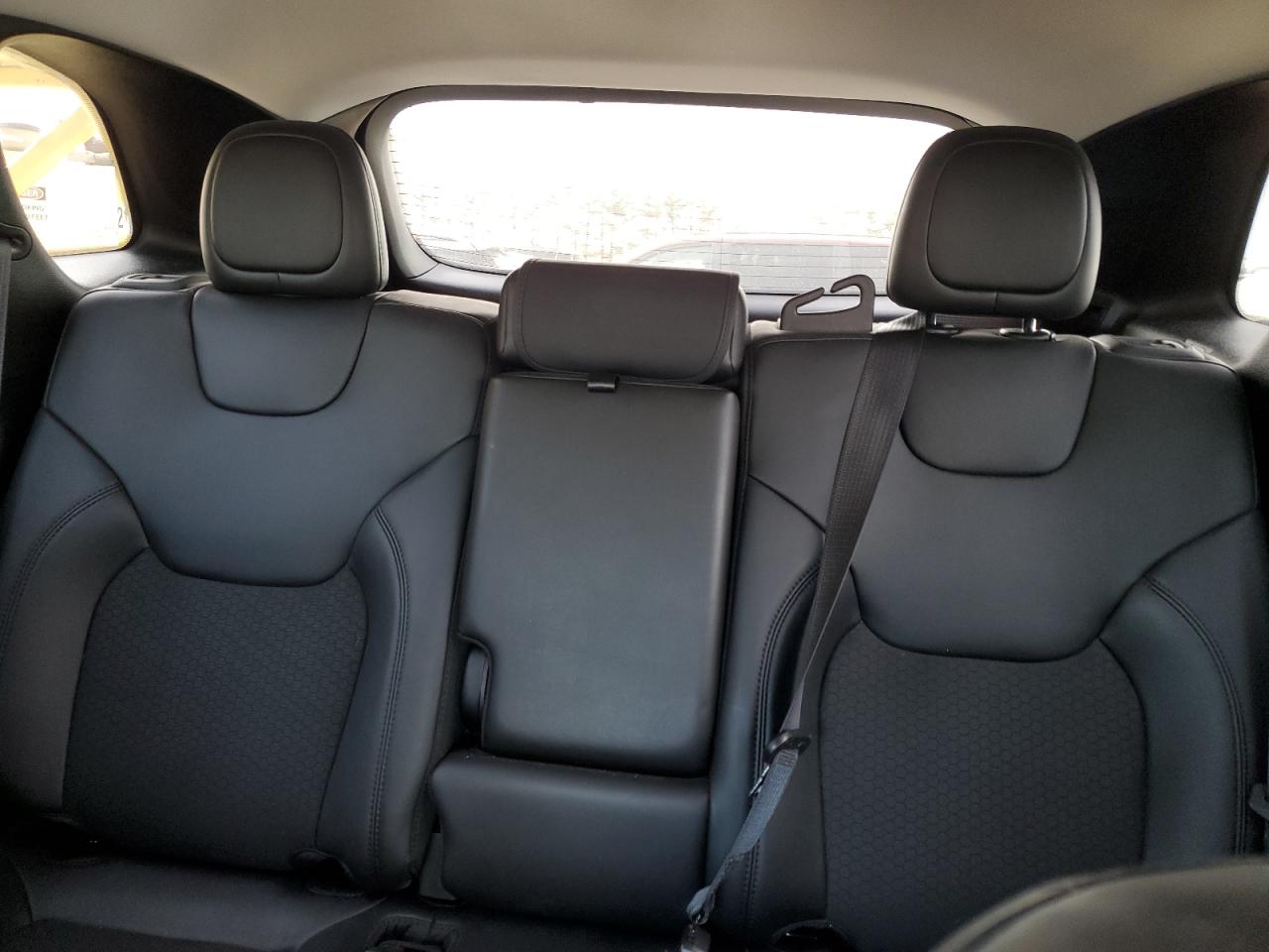 2021 Jeep Grand Cherokee - Image 10